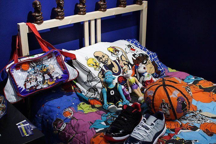 Extra Butter New York Space Jam Jordan 11 Pop Up 2