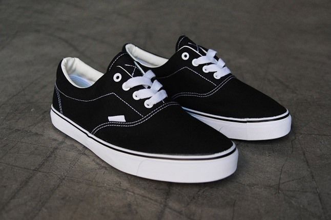 Warrior Pys Shoe Black 1