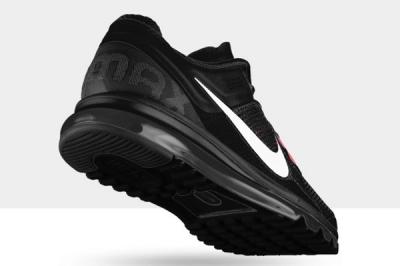 Nikeid Air Max Black White Heel 1