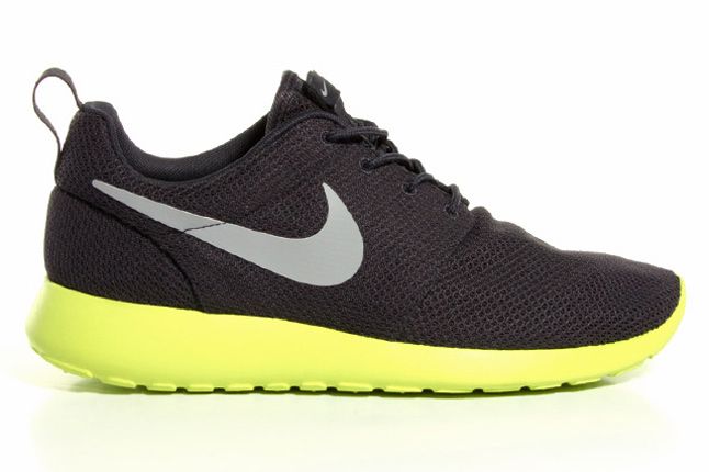 Nike Roshe Run - Sneaker Freaker