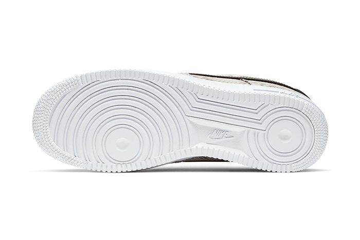 Nike Air Force 1 Low Premium Snakeskin White Black Pure Platinum Bq4424 100 Release Date Outsole