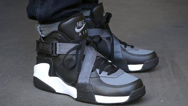 On Sale: Nike Air Raid OG Black Grey — Sneaker Shouts