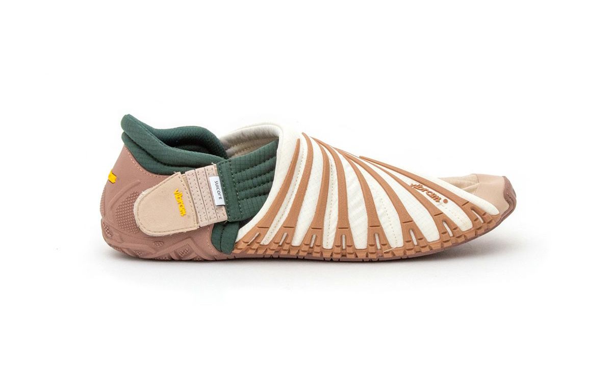美品Vibram FUROSHIKI by SUICOKE サンダル　アウトドア Suicoke Debuts FW22 FUROSHIKI 