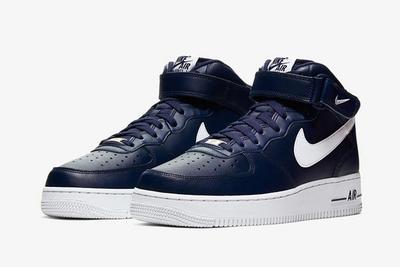 Nike Air Force 1 Mid Navy White Pair