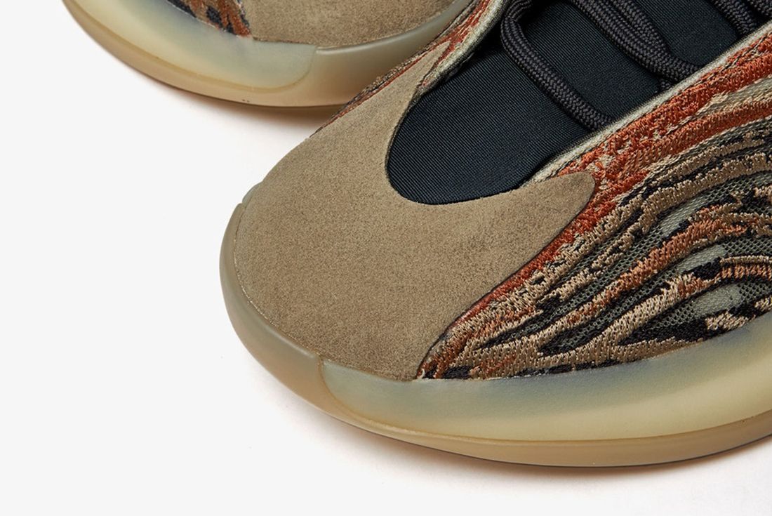 adidas yeezy quantum flash orange