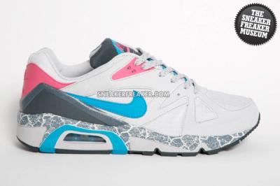 Nike Air Structure Triax 2009 Pavement 1
