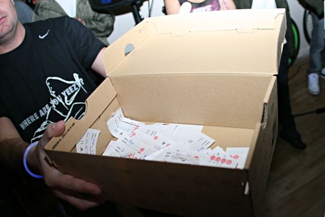 Nz Yeezy Launch 33