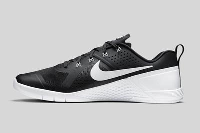 Nike Metcon 1 Black White 4