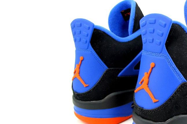 new york knicks jordan 4