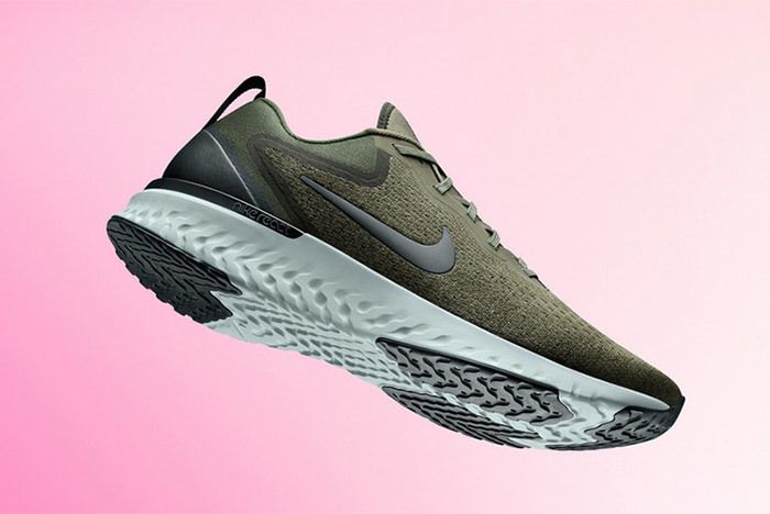 Nike Odyssey React Olive Pink 1