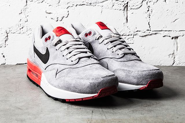 red and gray nike air max