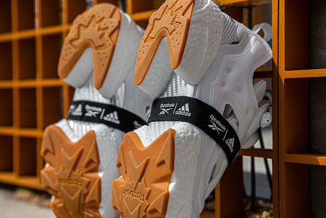 instapump fury boost triumphant blue