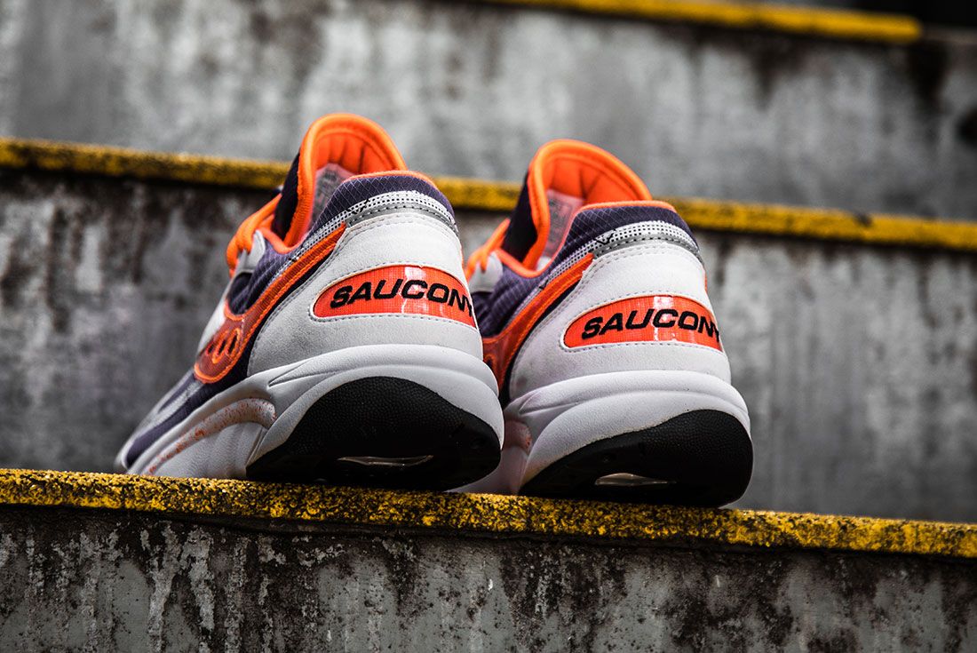 Saucony best sale aya orange