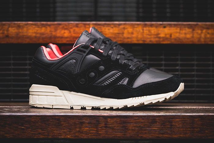 saucony grid sd games