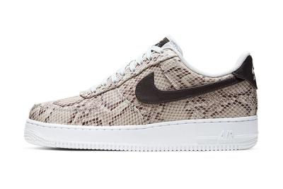 Nike Air Force 1 Low Premium Snakeskin White Black Pure Platinum Bq4424 100 Release Date Lateral