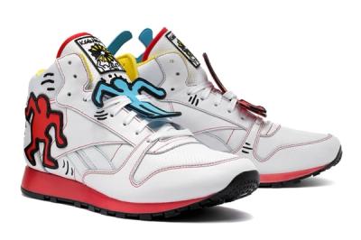 Reebok Keith Haring Classic Leather Mid Lux Angle 1