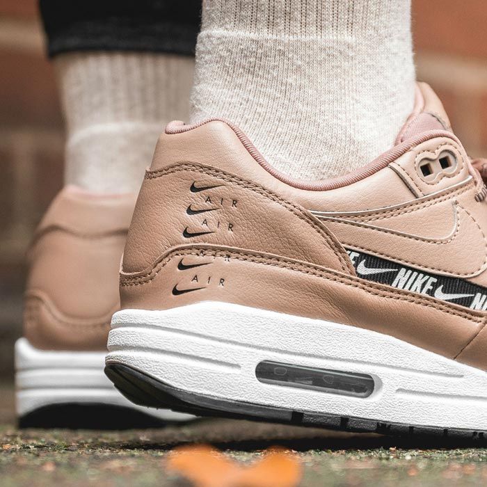 Nike Tag the Air Max 1 Desert Dust Releases