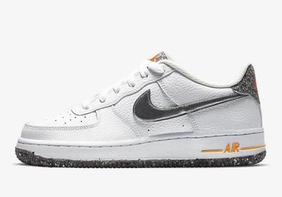Nike Air Force 1 Space Hippie Left