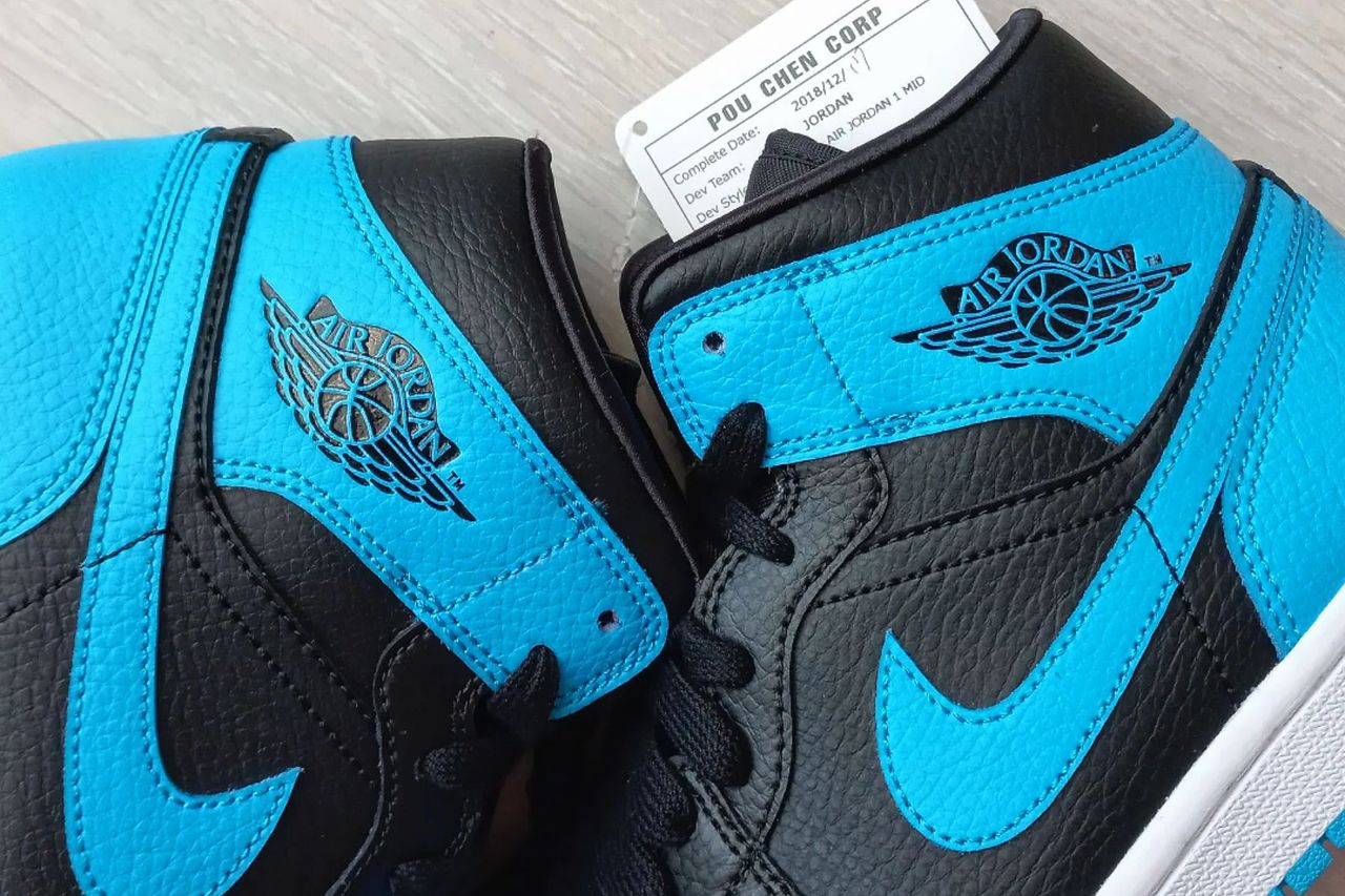 aj1 powder blue