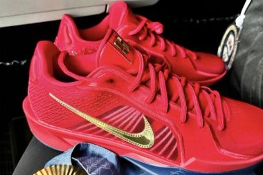 Nike Gift Sharpshooter Sabrina Ionescu 'Gold Medal' Sabrina 2 PE