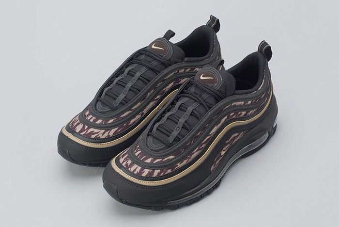 tiger stripe air max
