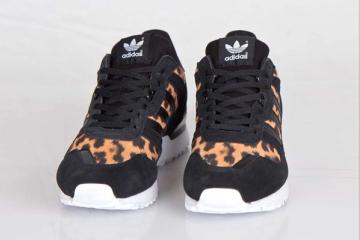 adidas zx 700 animal print