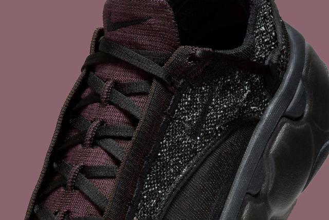 nike fly knit grey
