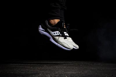 Saucony Grid 9000 Hallowed Pack