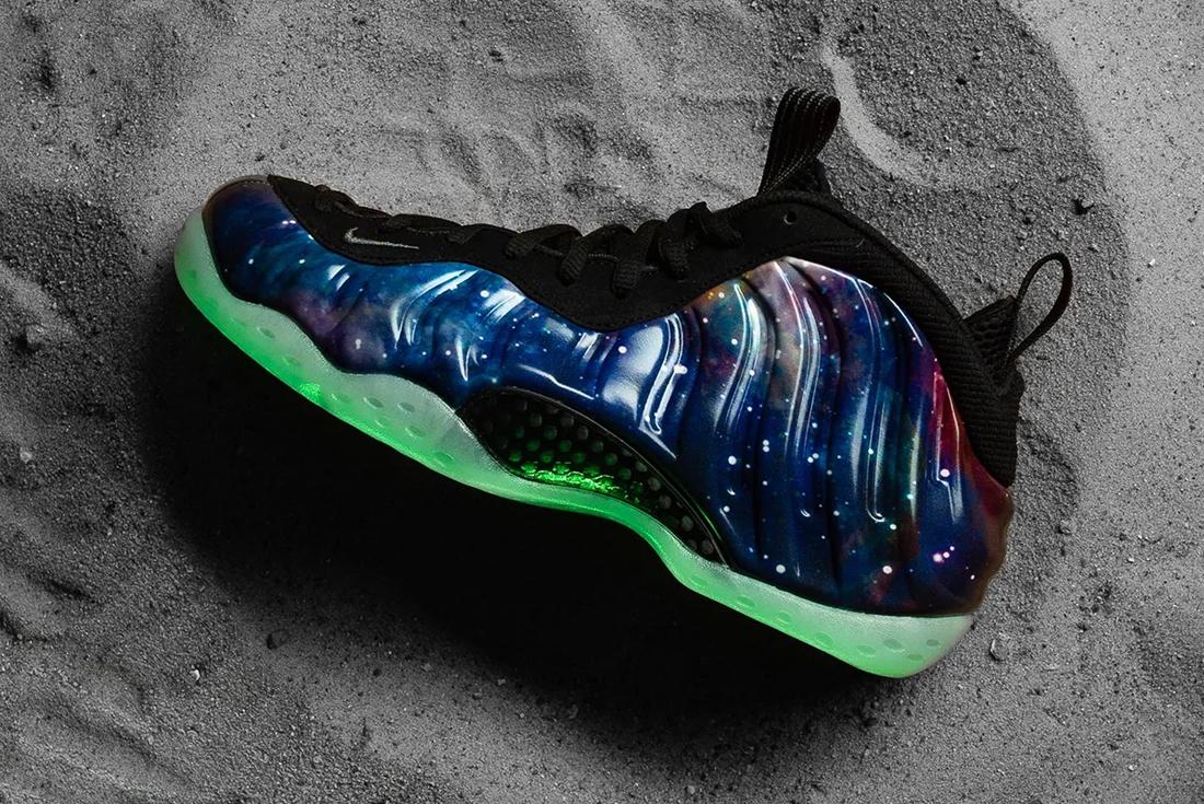 Nike's Big Bang: Why the Air Foamposite âGalaxyâ Went Supernova - Features