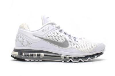 Nike Air Max 2013 White Quater Front Side Profile 1