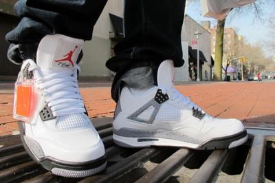 Air Jordan Iv White Cement On Feet 04 1