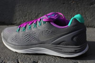 Nike Lunarglide 4 Cool Grey Laser Purple Quater Heel 1