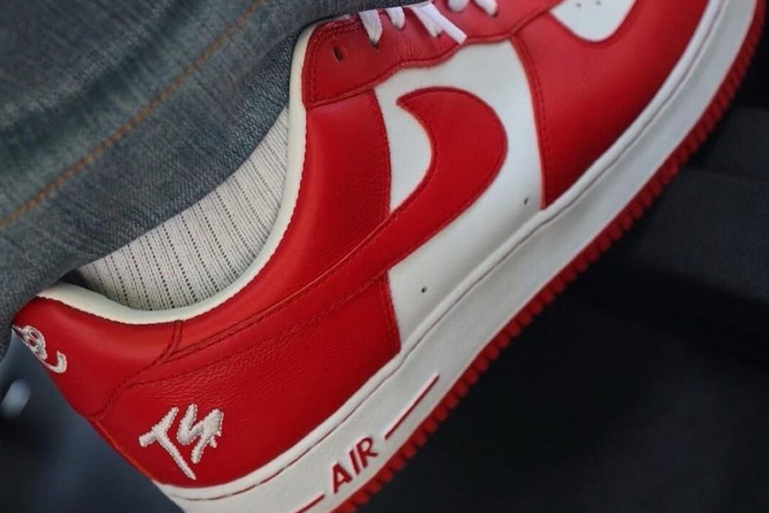 Terror Squad × Nike Air Force 1 Low QS Nike Air Force 1 Low QS Terror Squad White University Red Men's