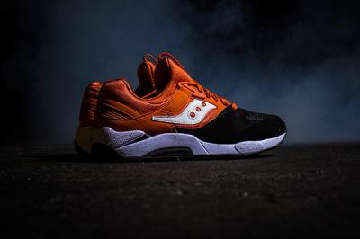 Saucony Grid 9000 Hallowed Pack 5