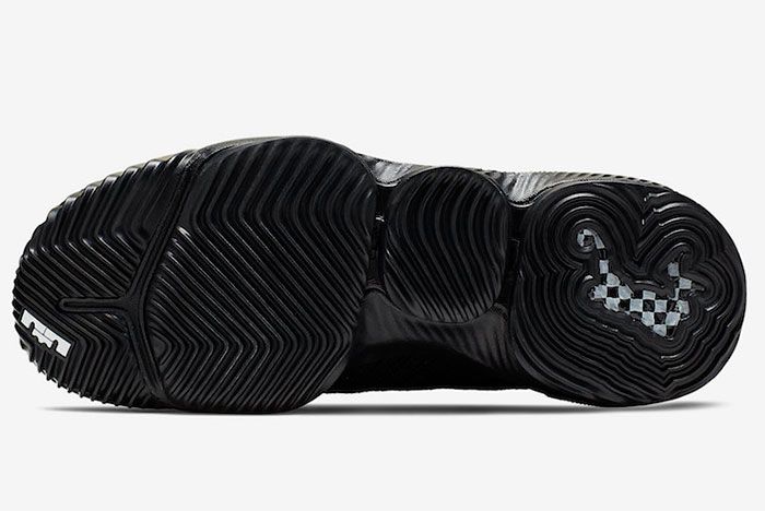 lebron 16 four horsemen on feet