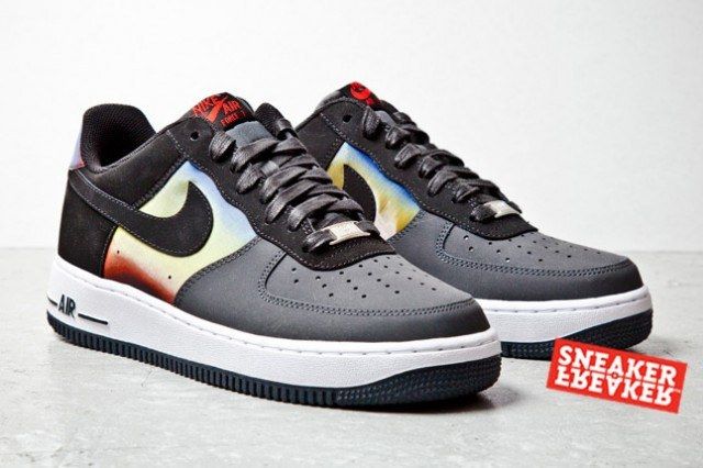 nike air force 1 black holographic