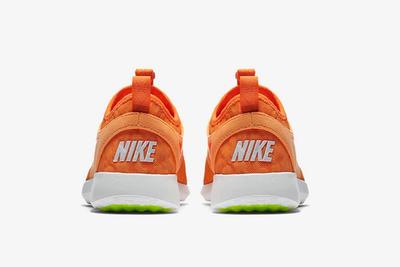 Nike Wmns Juvenate Peach Cream Orange 1