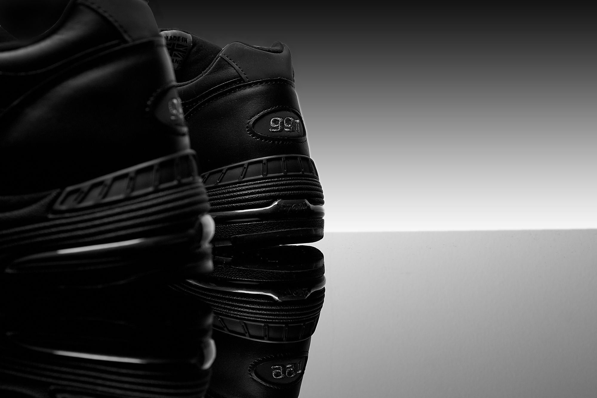 New Balance 991 Black Leather