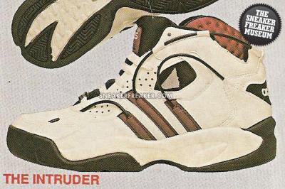 Adidas Intruder 1