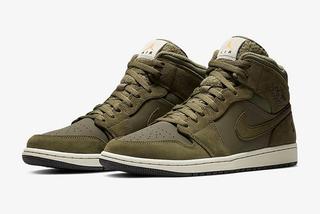 The Air Jordan 1 Adds a Fleece Tongue - Sneaker Freaker