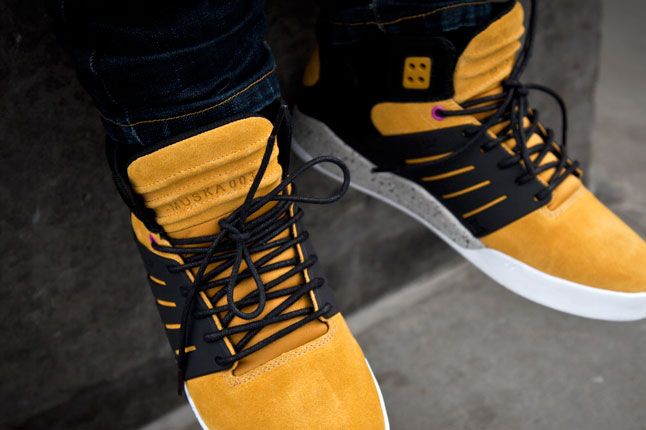 Sneaker Freaker Supra Golden Balls 8225 1 11