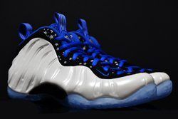 Air Foamposite One Hologram 314996900 ...Amazon.com