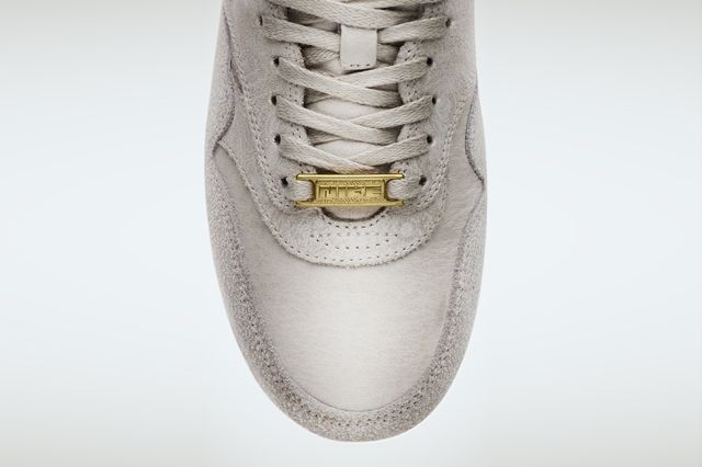 Nike Air Max 1 Yoth Toebox