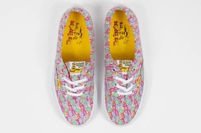 The Beatles Yellow Submarine By Vans Authentic All You Need Is Love Spring 2014