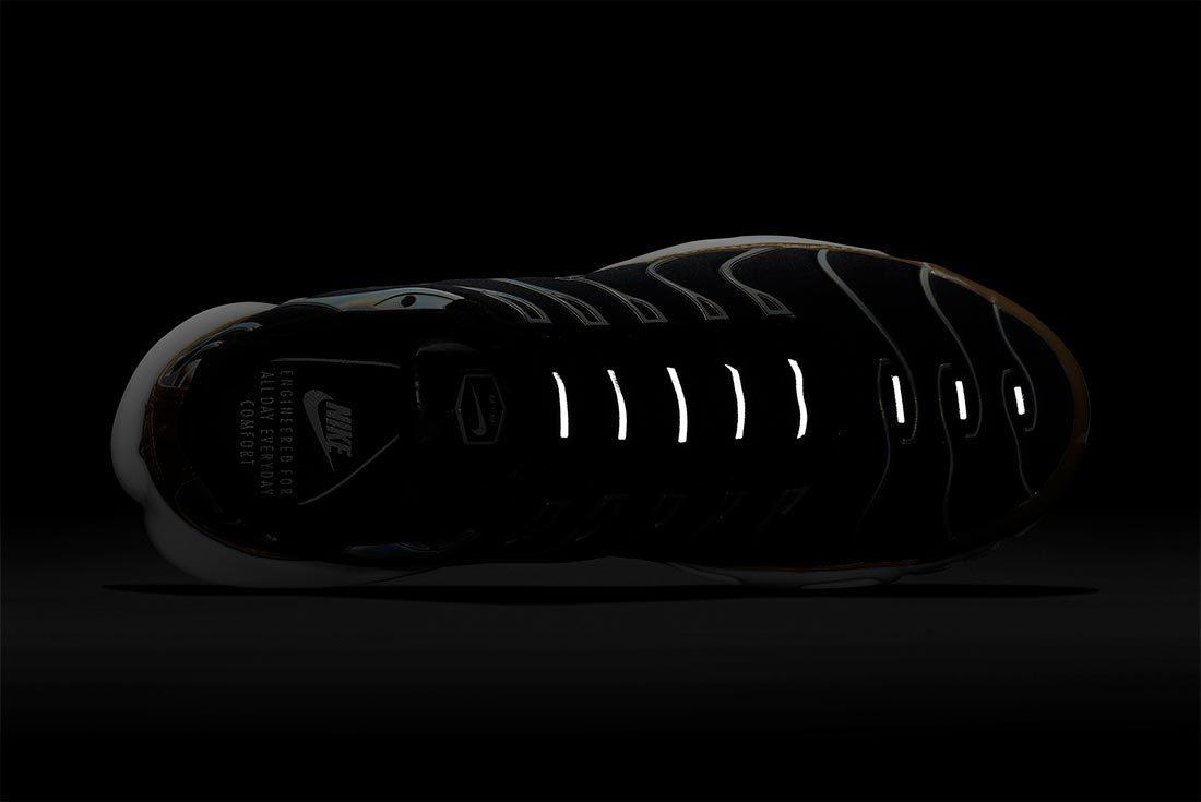 sneaker news