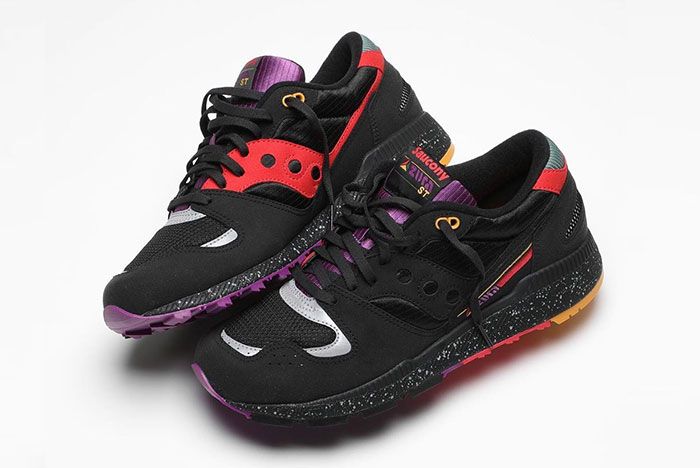 Saucony Azura Lucky 13 Bodega Side Shot