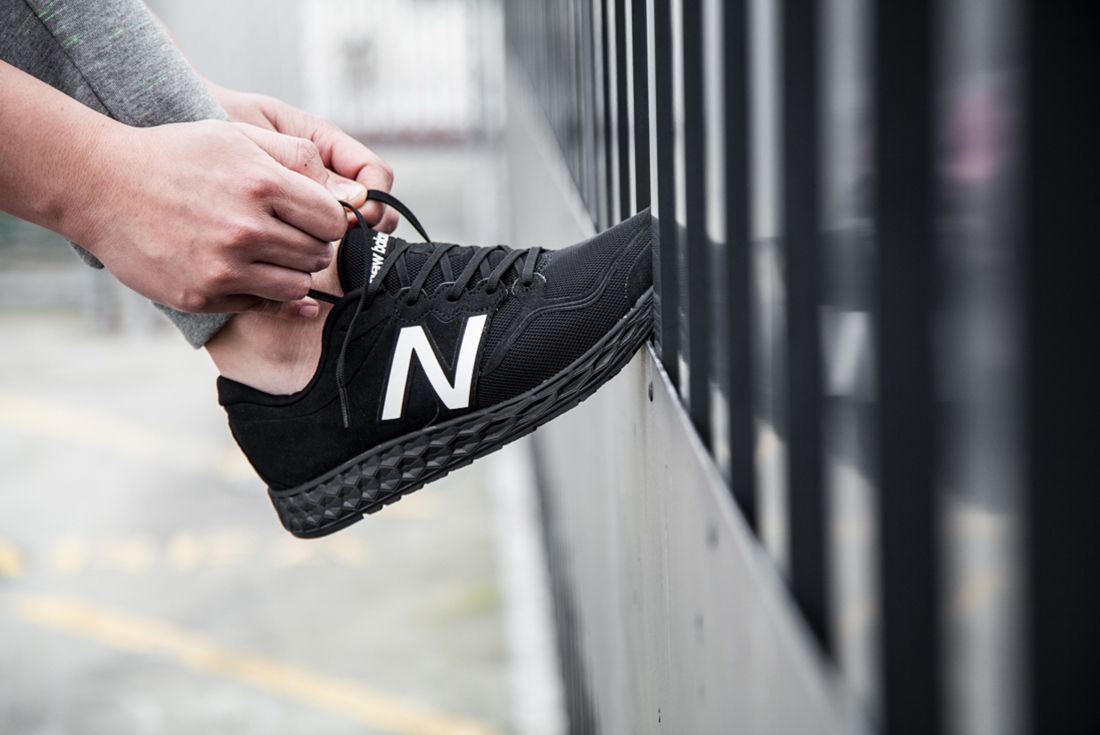 new balance zante black