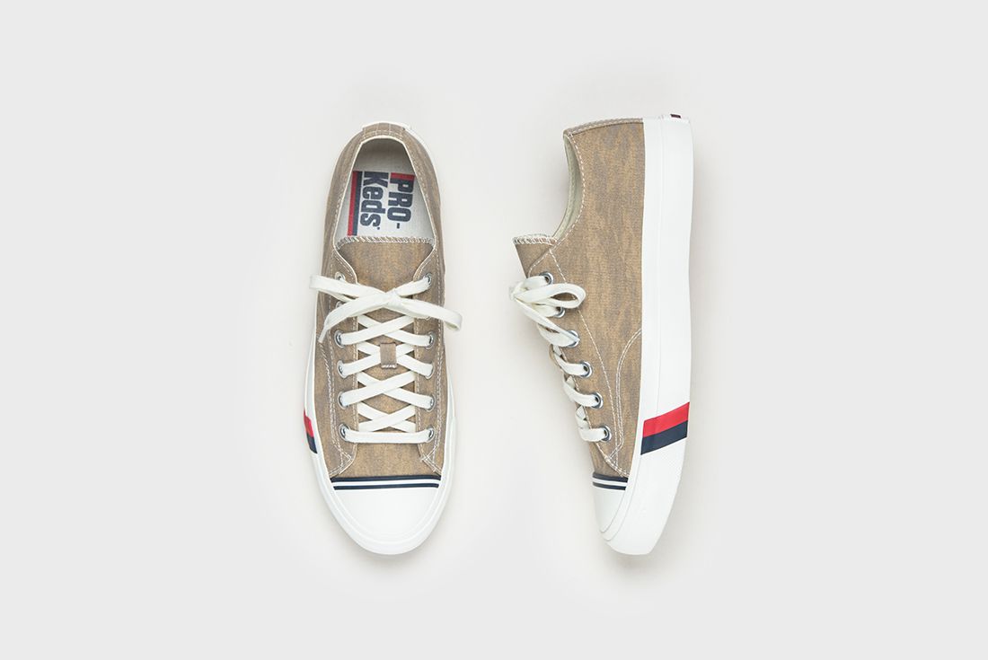 khaki keds