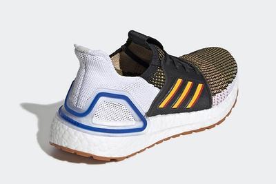 Adidas Ultraboost Core Black Active Gold Scarlet Right Angle Heel Shot