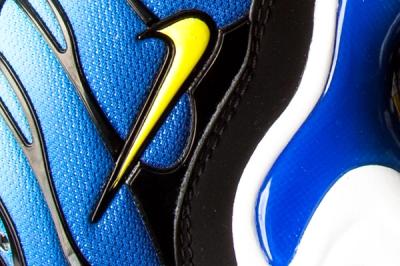 Nike Air Max Plus Hyper Blue 11